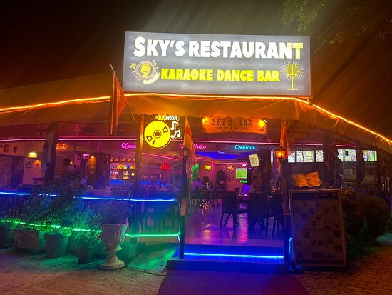 Sky’s Restaurant & Karaoke Bar -SİDE